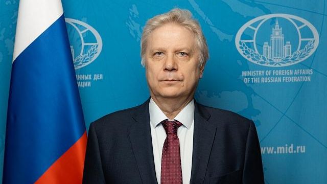 Путин снял Корепанова с должности посла в Габоне