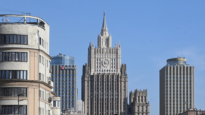 Временный поверенный в делах Чехии провёл в МИД девять минут