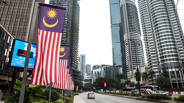 Объем торговли России с Малайзией продолжает расти, заявил посол