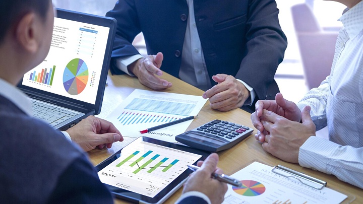 Названа альтернатива вложениям в доллар на 2026 год